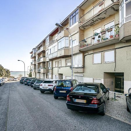 Whome Peaceful Alges Family Home Away From City Noise Esterno foto