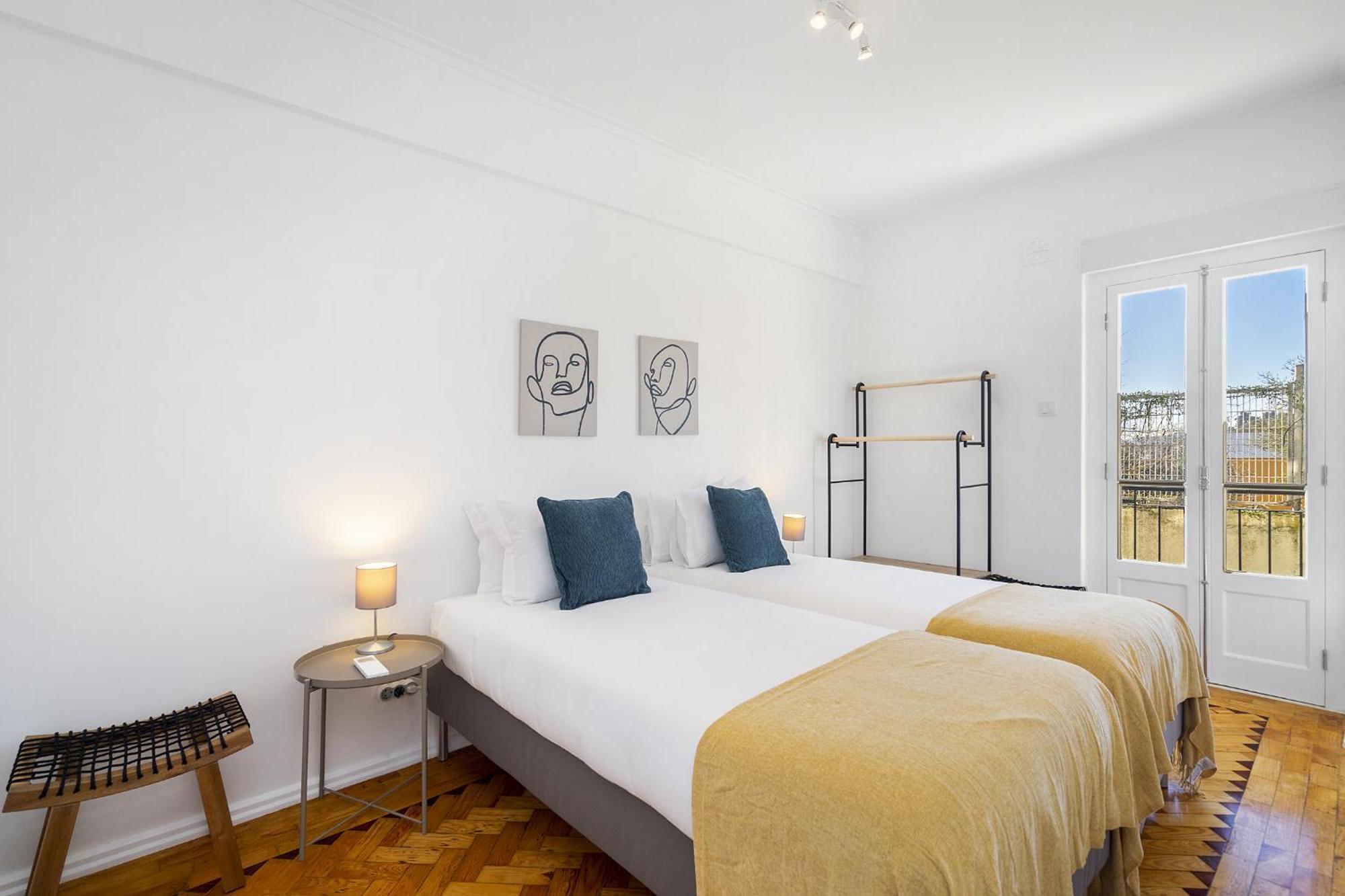 Whome Peaceful Alges Family Home Away From City Noise Esterno foto